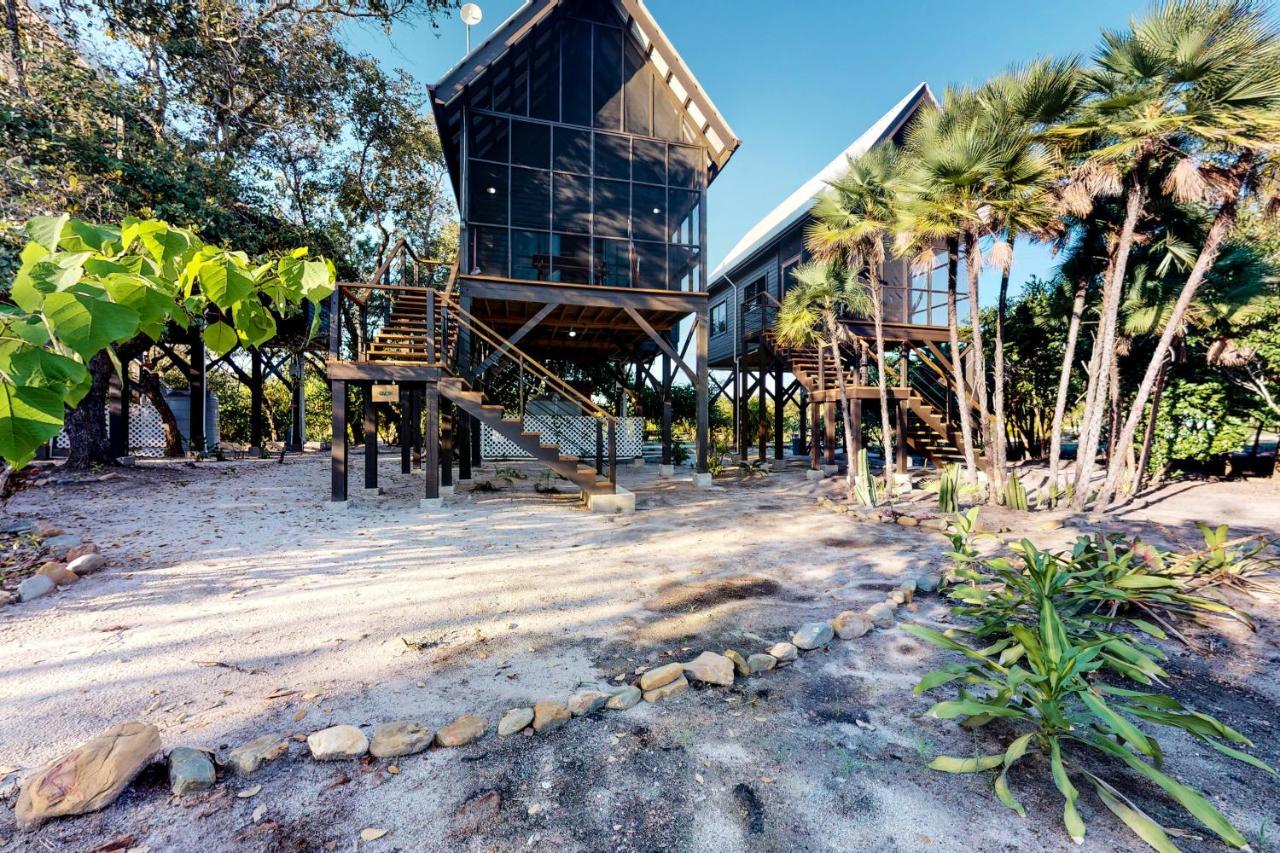 Inn The Trees Cabanas Placencia Ngoại thất bức ảnh